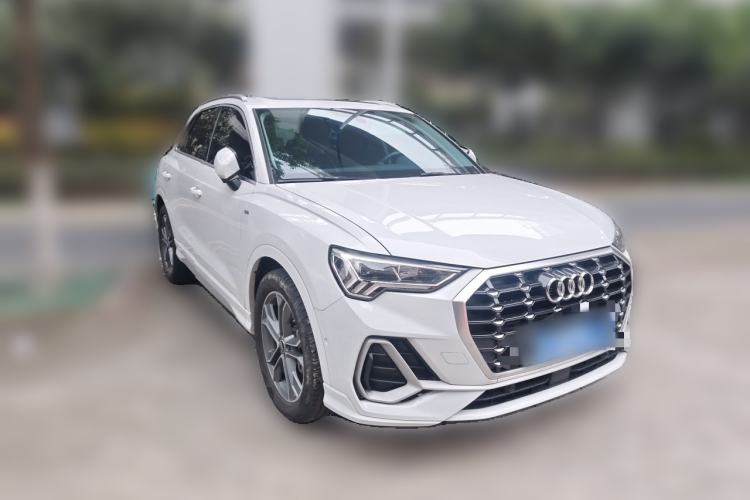 Used Audi Q3 2021 40 TFSI Fashion Dynamic Model Front Right 45 Deg