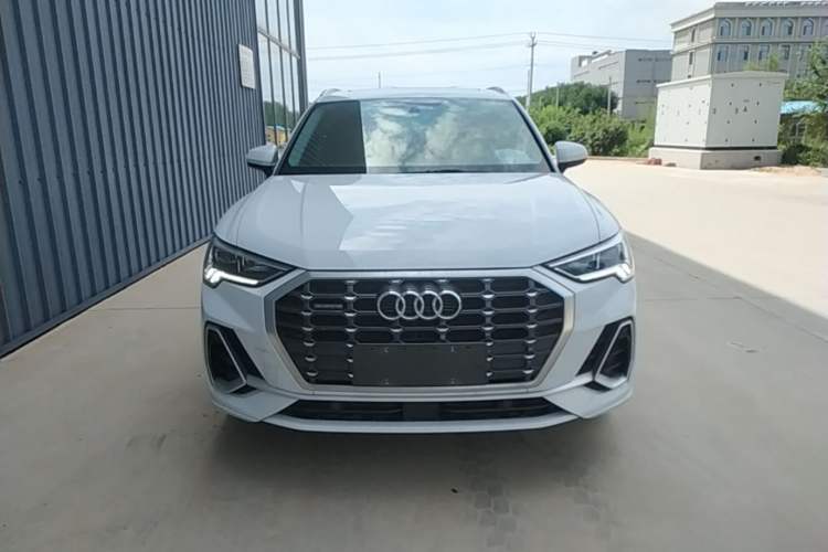 Used Audi Q3 2021 45 TFSI quattro Fashion Dynamic Model Front