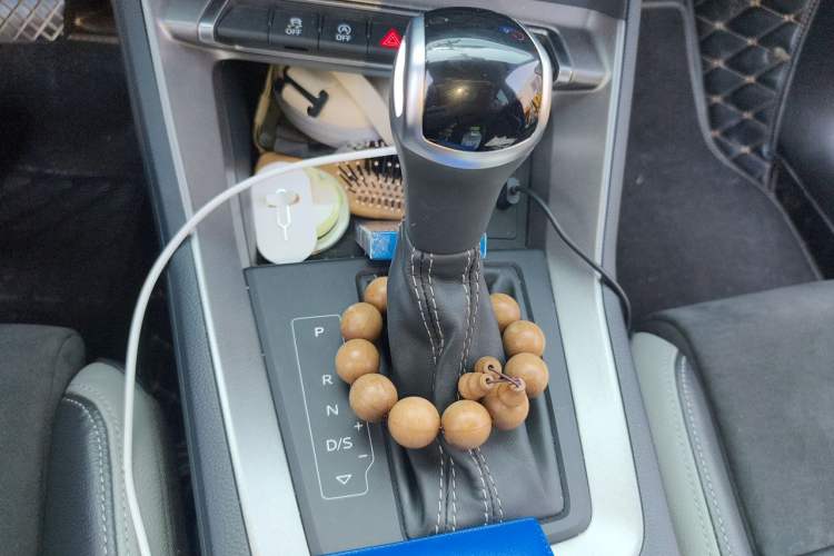 Used Audi Q3 2021 35 TFSI Progressive Dynamic Edition Gear Lever