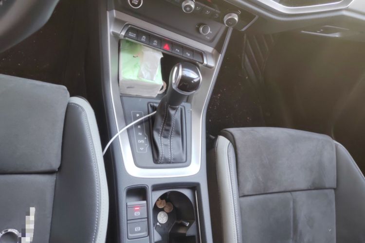 Used Audi Q3 2021 40 TFSI Fashion Dynamic Model Gear Lever