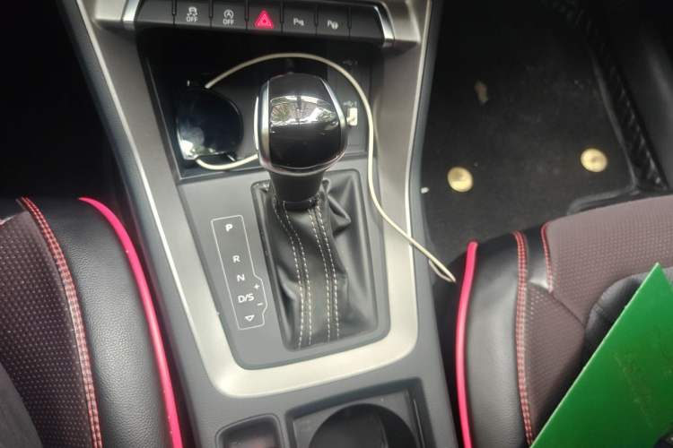 Used Audi Q3 2021 35 TFSI Fashion Dynamic Model Gear Lever