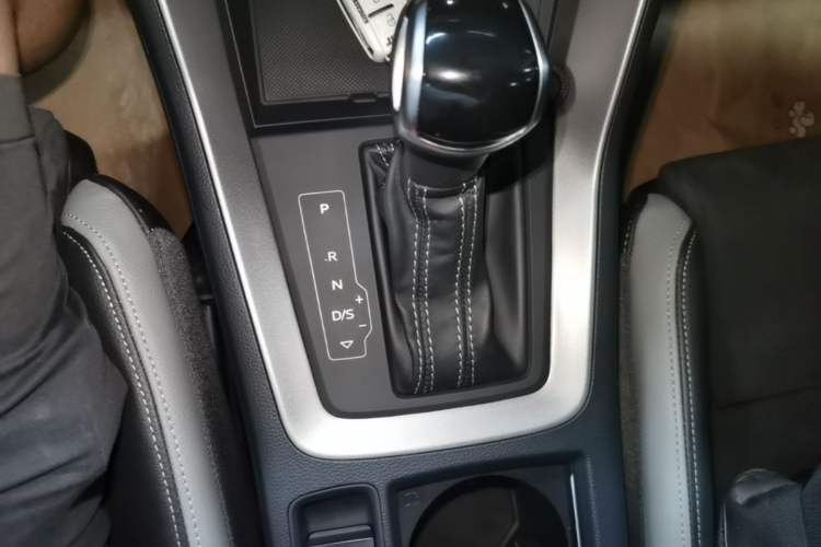 Used Audi Q3 2021 35 TFSI Fashion Dynamic Model Gear Lever