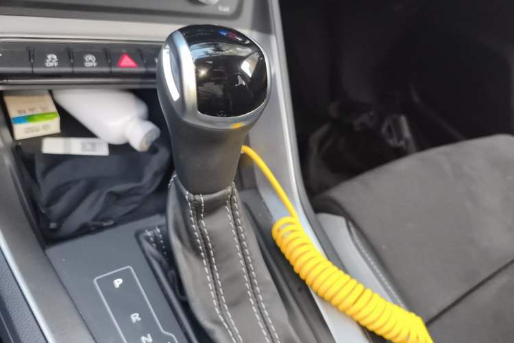 Used Audi Q3 2021 35 TFSI Progressive Dynamic Edition Gear Lever