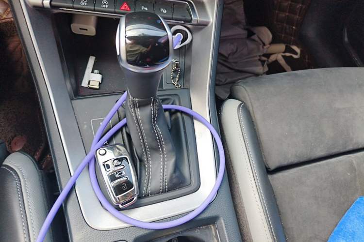 Used Audi Q3 2021 35 TFSI Fashion Dynamic Model Gear Lever