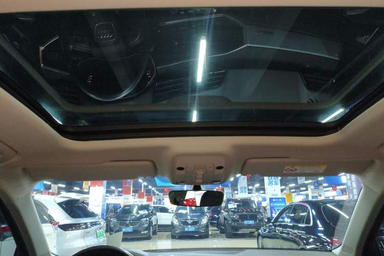 Used Audi Q3 2021 35 TFSI Advanced Style Edition Headliner