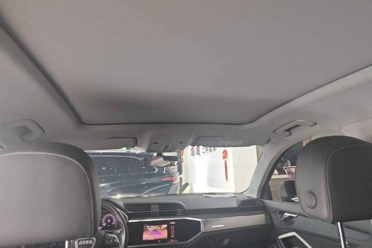 Used Audi Q3 2021 35 TFSI Progressive Dynamic Edition Headliner