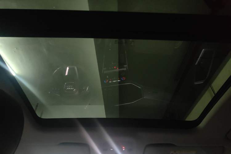 Used Audi Q3 2021 35 TFSI Progressive Dynamic Edition Headliner