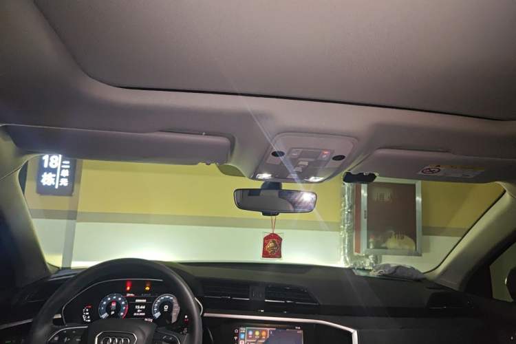 Used Audi Q3 2021 35 TFSI Progressive Dynamic Edition Headliner
