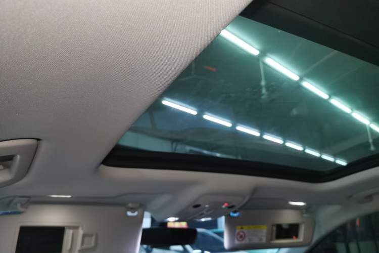 Used Audi Q3 2021 40 TFSI Fashion Dynamic Model Headliner
