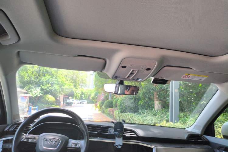 Used Audi Q3 2021 35 TFSI Fashion Dynamic Model Headliner