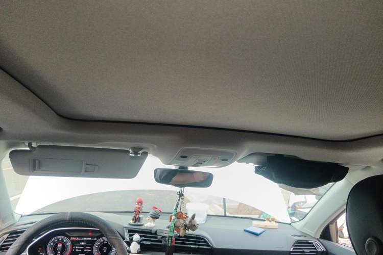 Used Audi Q3 2021 40 TFSI Fashion Dynamic Model Headliner