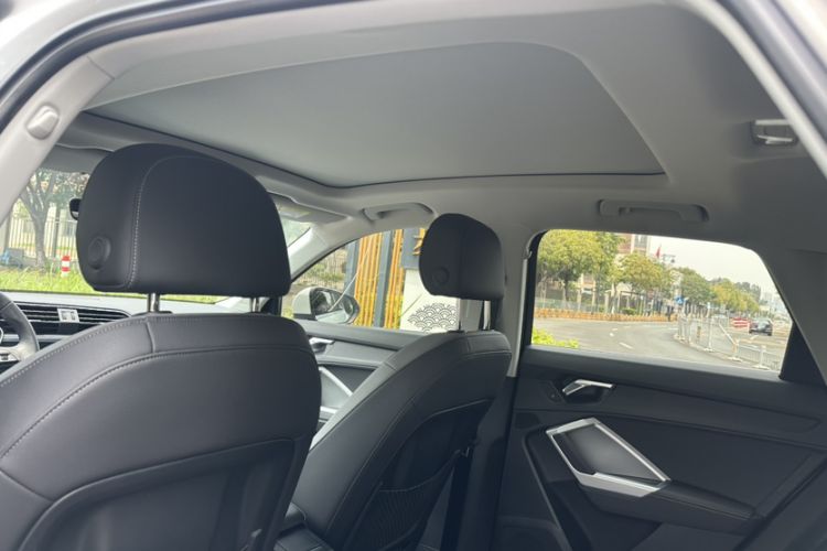 Used Audi Q3 2021 35 TFSI Advanced Style Edition Headliner