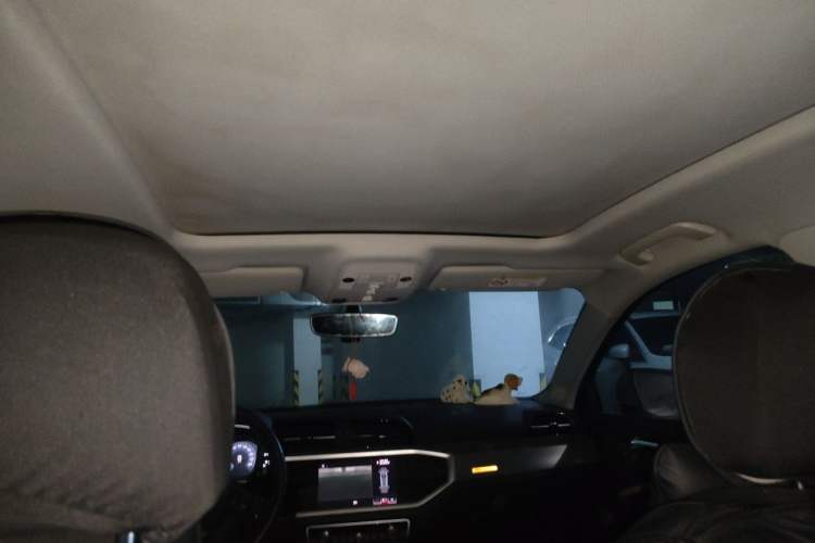 Used Audi Q3 2021 35 TFSI Fashion Dynamic Model Headliner