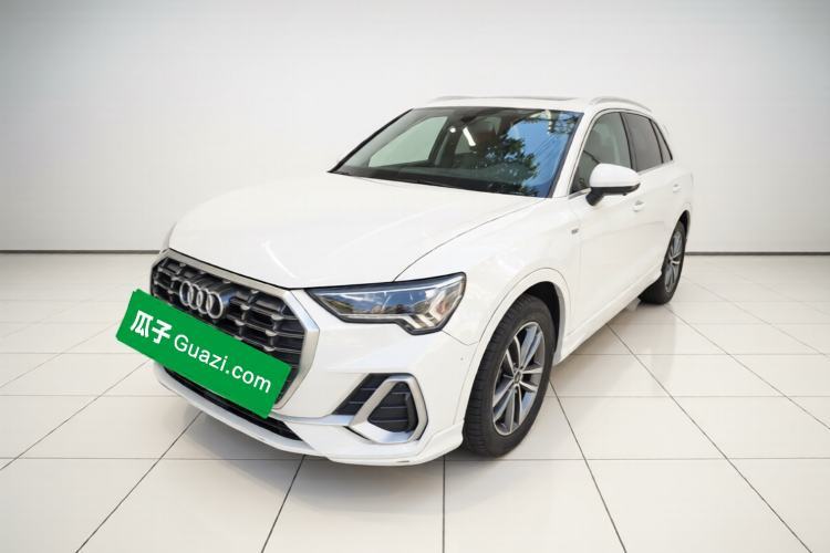 Used Audi Q3 2021 35 TFSI Progressive Dynamic Edition Guazi used car, China used car export, Used car for sale, Used Audi cars, Cheapest cars for sale
