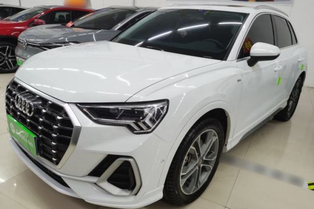 Used Audi Q3 2021 40 TFSI Fashion Dynamic Model