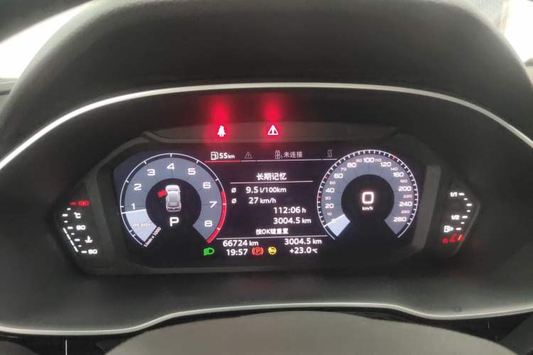 Used Audi Q3 2021 35 TFSI Fashionable and Elegant Model Instrument Cluster