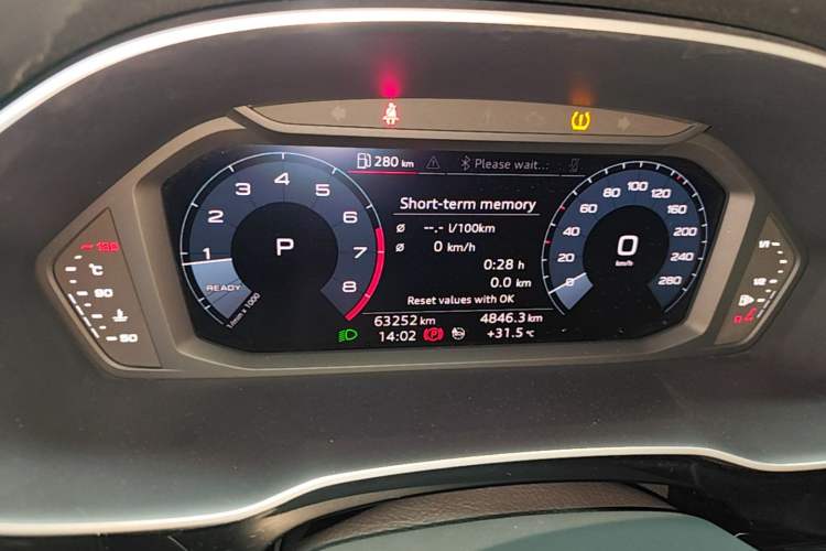 Used Audi Q3 2021 35 TFSI Progressive Dynamic Edition Instrument Cluster