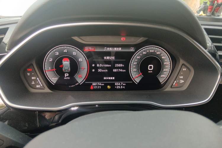 Used Audi Q3 2021 40 TFSI Fashion Dynamic Model Instrument Cluster