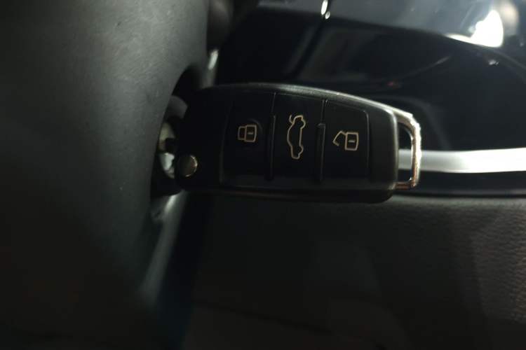 Used Audi Q3 2021 35 TFSI Advanced Style Edition Interior 1