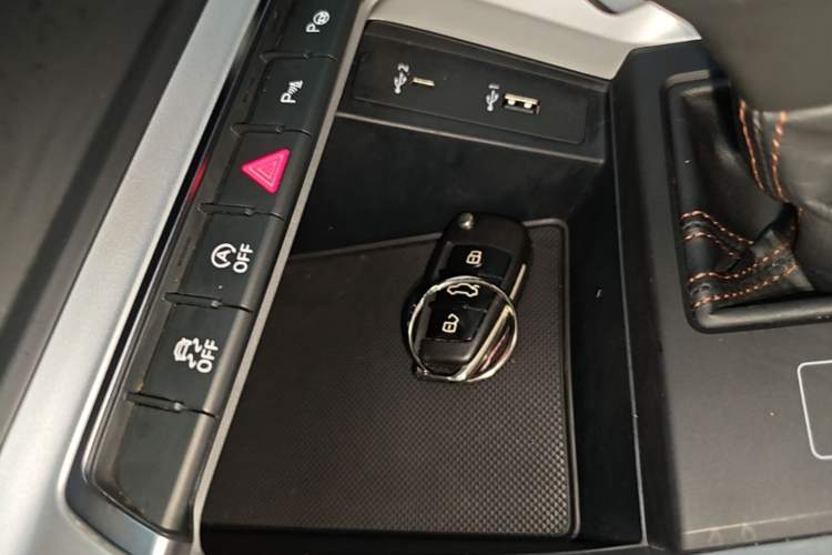 Used Audi Q3 2021 35 TFSI Fashionable and Elegant Model Interior 1