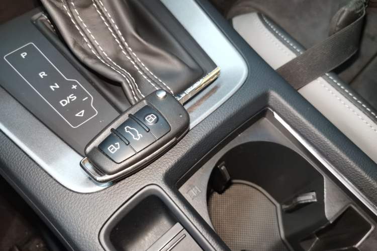 Used Audi Q3 2021 40 TFSI Fashion Dynamic Model Interior 1