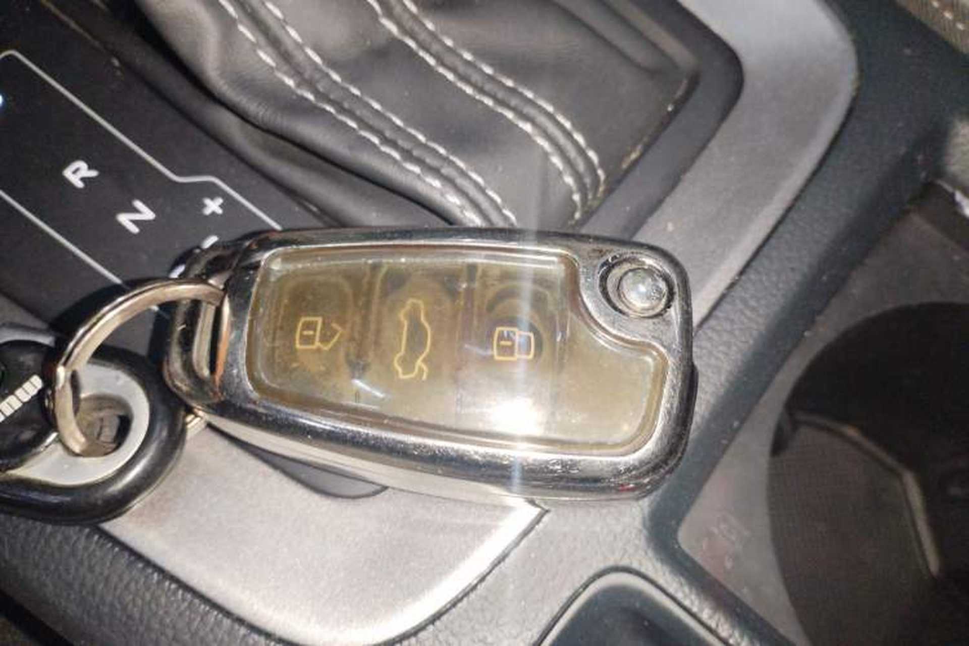 Used Audi Q3 2021 35 TFSI Fashion Dynamic Model Interior 1