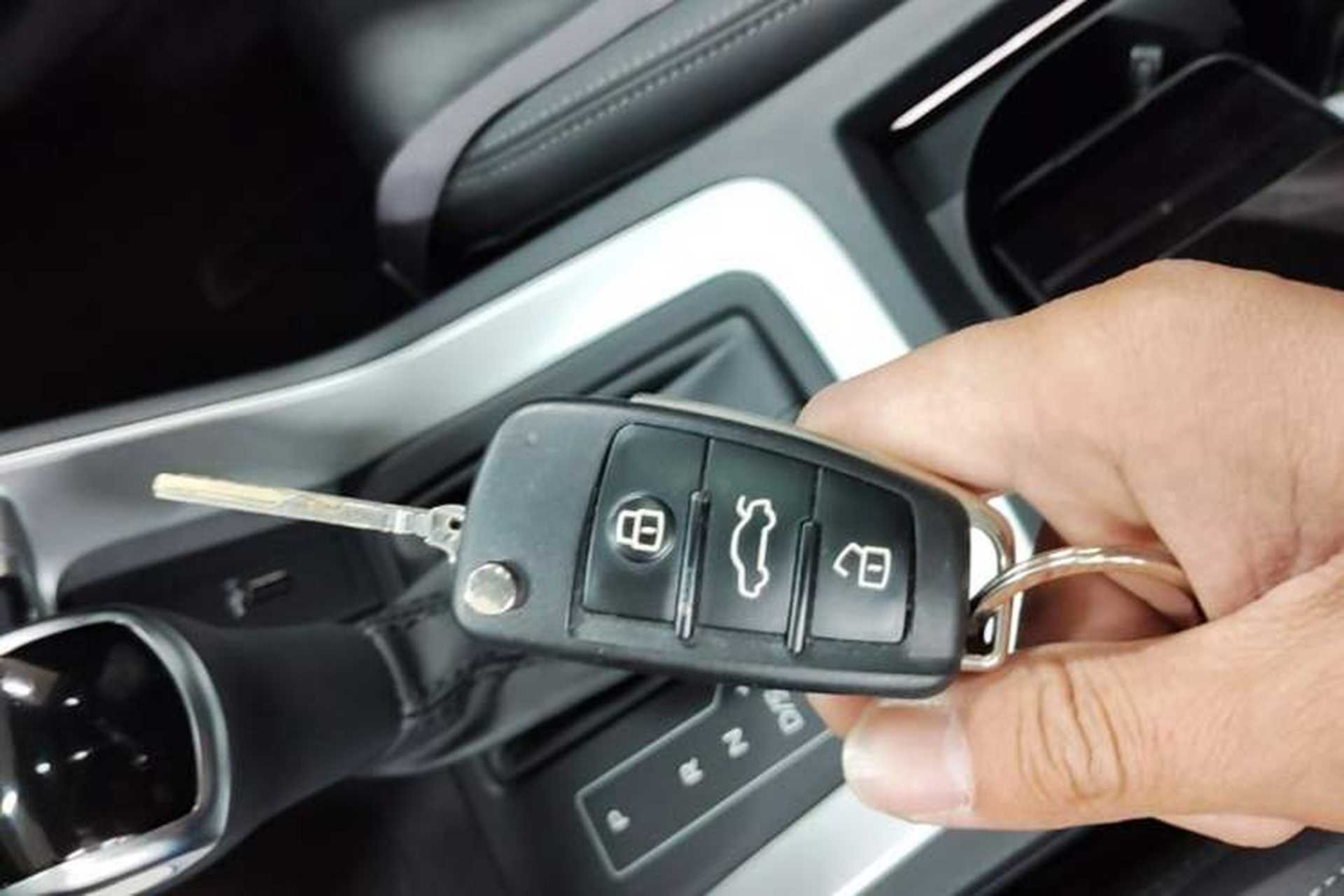 Used Audi Q3 2021 35 TFSI Advanced Style Edition Interior 1