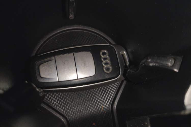 Used Audi Q3 2021 35 TFSI Fashion Dynamic Model Interior 1