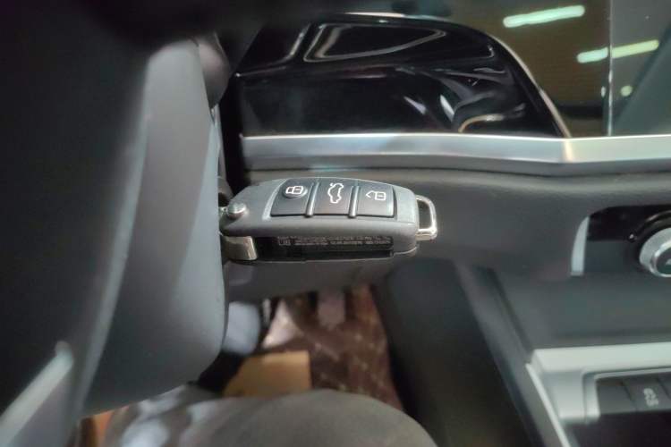 Used Audi Q3 2021 35 TFSI Advanced Style Edition Interior 1