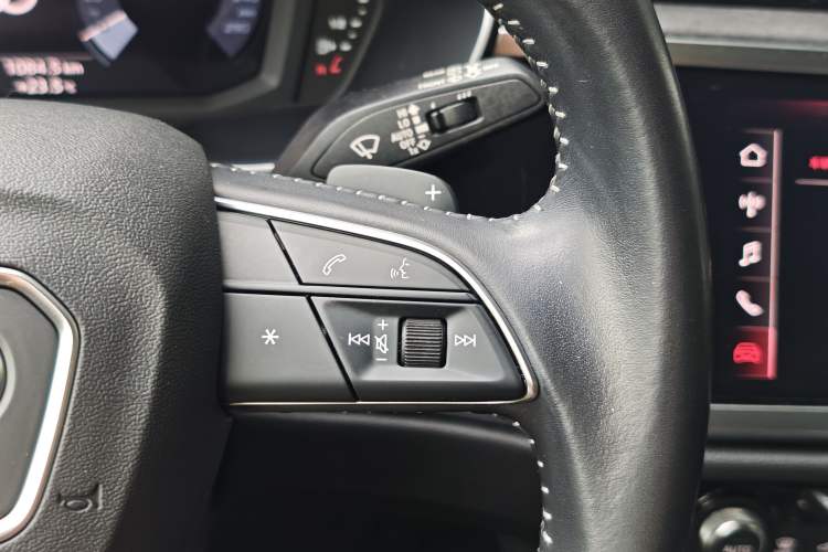 Used Audi Q3 2021 35 TFSI Fashion Dynamic Model Interior 12