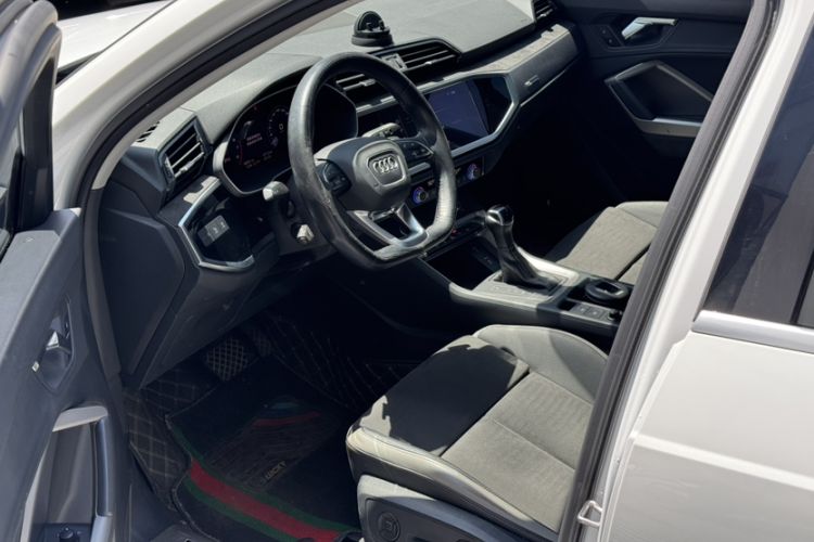 Used Audi Q3 2021 35 TFSI Fashion Dynamic Model Interior 2