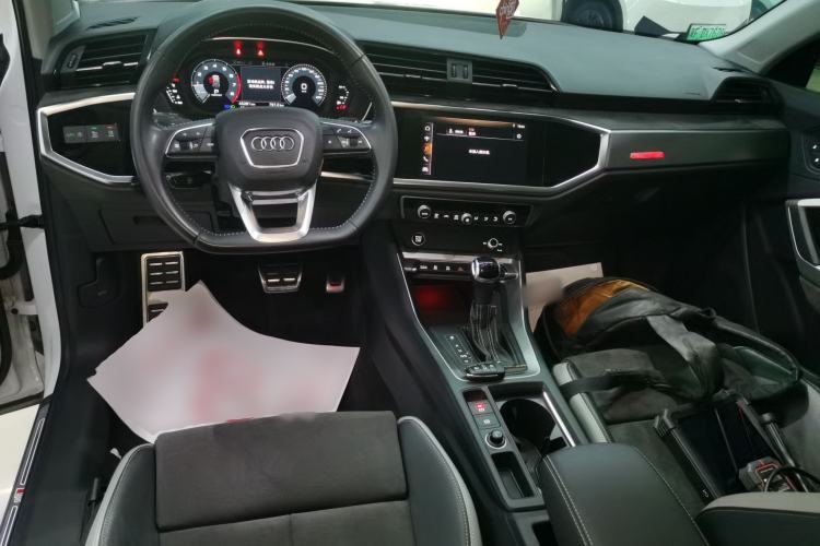 Used Audi Q3 2021 40 TFSI Fashion Dynamic Model Interior 2
