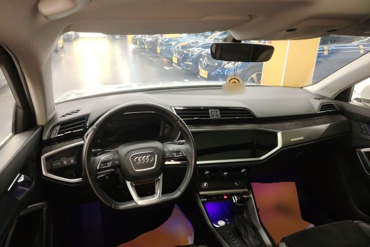 Used Audi Q3 2021 35 TFSI Fashion Dynamic Model Interior 2