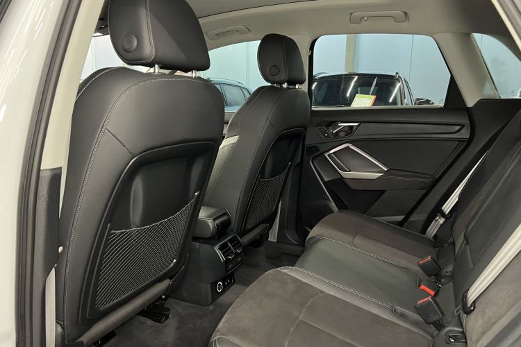 Used Audi Q3 2021 35 TFSI Fashion Dynamic Model Interior 3