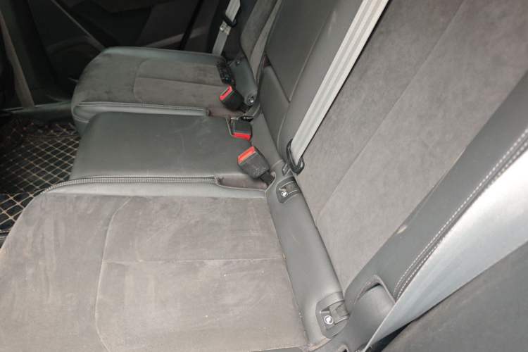 Used Audi Q3 2021 40 TFSI Fashion Dynamic Model Interior 4