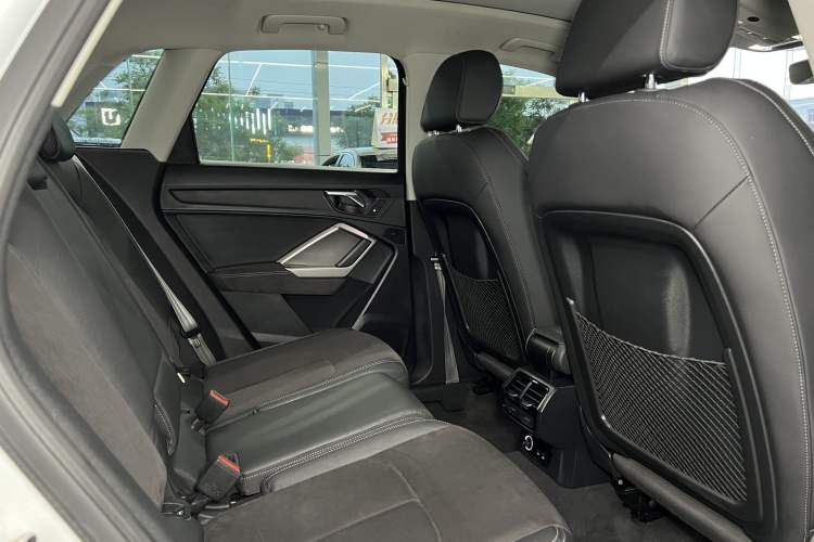 Used Audi Q3 2021 35 TFSI Fashion Dynamic Model Interior 4