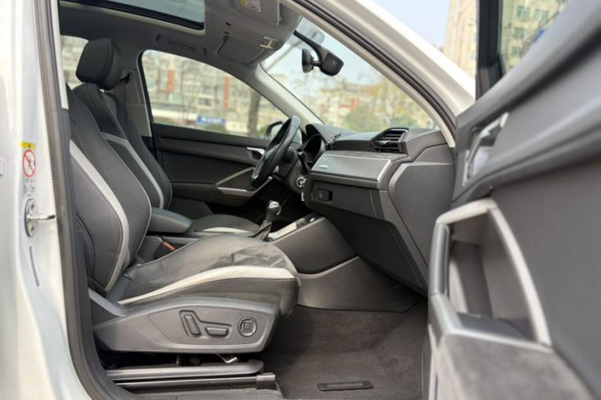 Used Audi Q3 2021 35 TFSI Progressive Dynamic Edition Interior 5