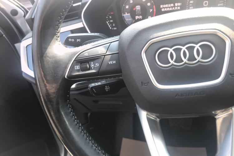 Used Audi Q3 2021 35 TFSI Fashion Dynamic Model Interior 5