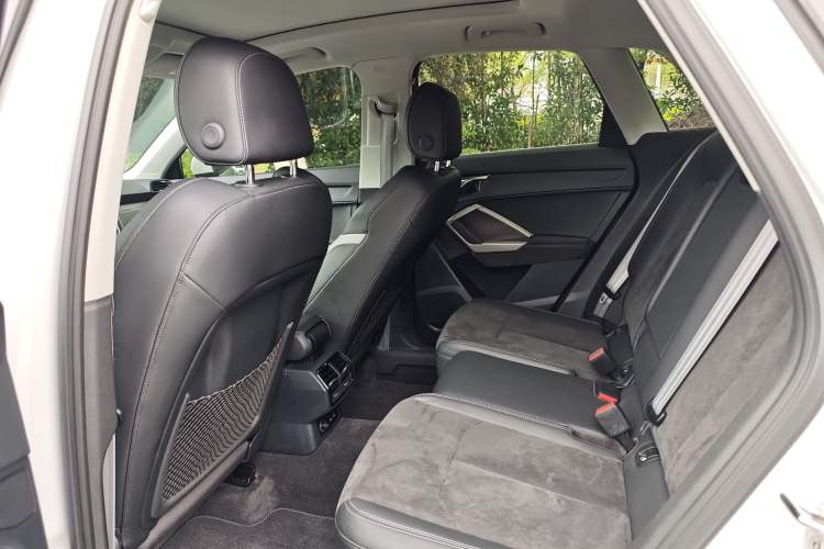 Used Audi Q3 2021 35 TFSI Fashion Dynamic Model Interior 5