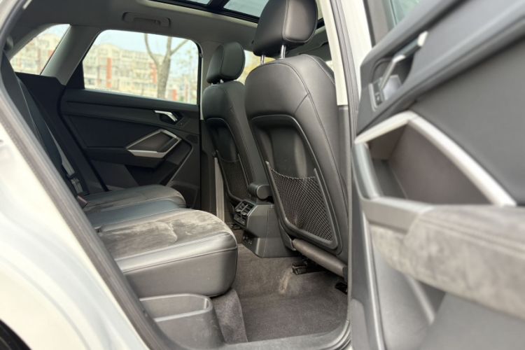Used Audi Q3 2021 35 TFSI Progressive Dynamic Edition Interior 6