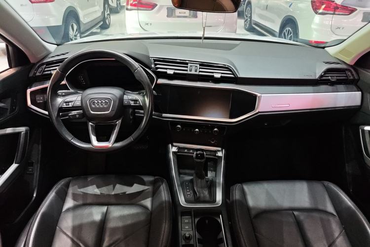 Used Audi Q3 2021 35 TFSI Advanced Style Edition Interior 6