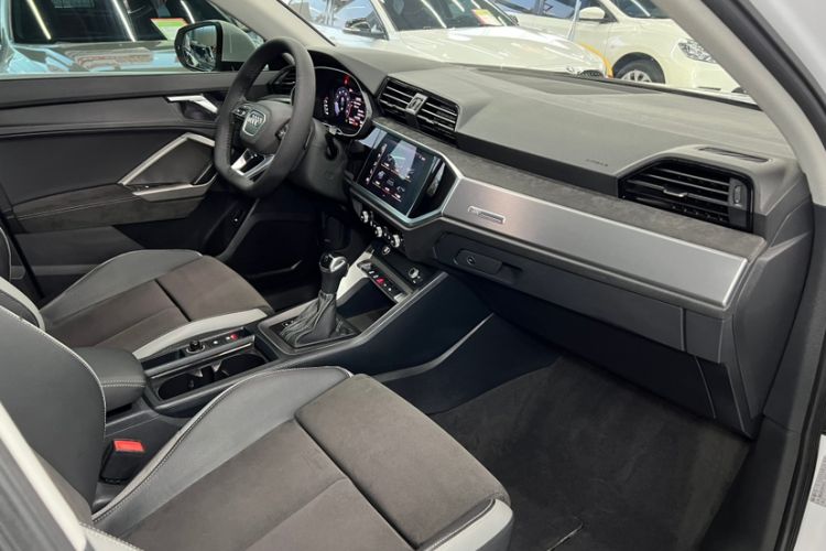 Used Audi Q3 2021 35 TFSI Fashion Dynamic Model Interior 7
