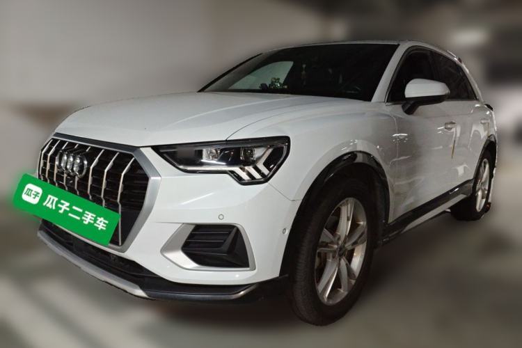 Used Audi Q3 2021 35 TFSI Fashionable and Elegant Model Guazi used car, China used car export, Used car for sale, Used  cars, Cheapest cars for sale