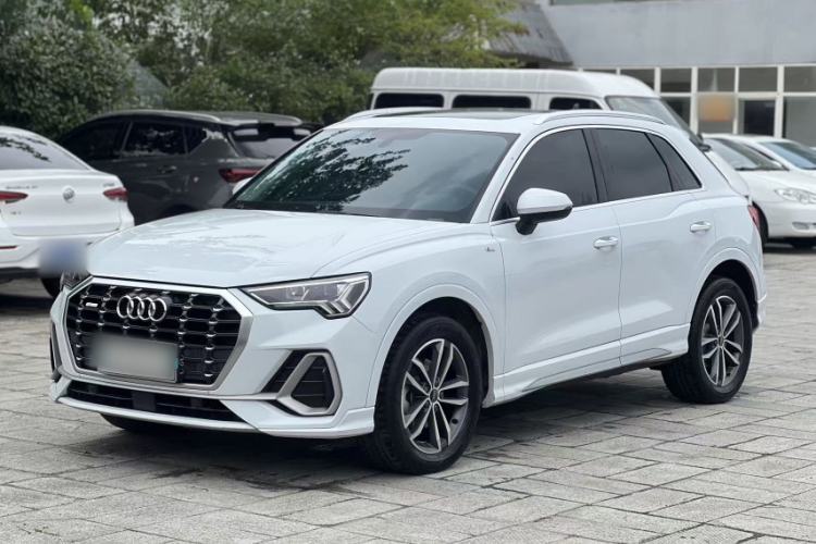 Used Audi Q3 2021 35 TFSI Progressive Dynamic Edition Guazi used car, China used car export, Used car for sale, Used cars, Cheapest cars for sale