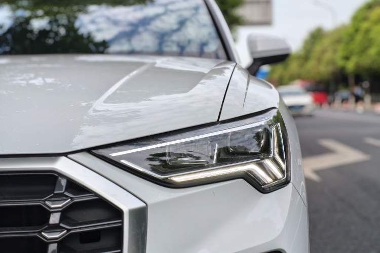 Used Audi Q3 2021 35 TFSI Fashion Dynamic Model Left Front Headlight