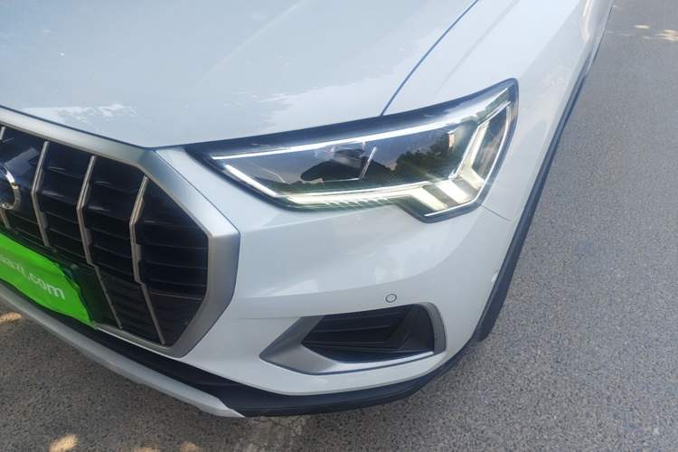 Used Audi Q3 2021 35 TFSI Fashionable and Elegant Model Left Front Headlight