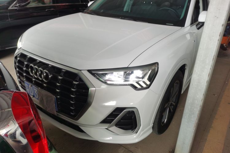 Used Audi Q3 2021 35 TFSI Progressive Dynamic Edition Left Front Headlight