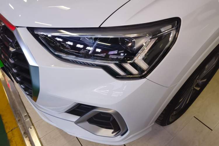 Used Audi Q3 2021 35 TFSI Progressive Dynamic Edition Left Front Headlight