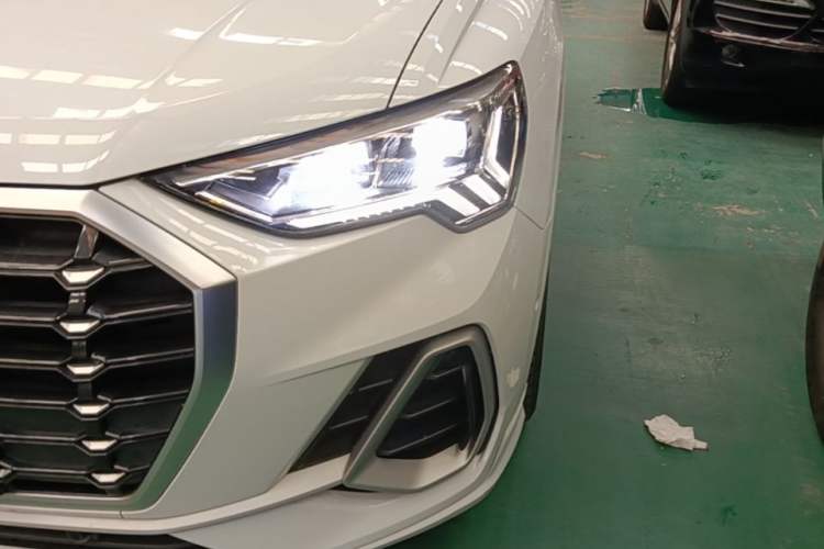 Used Audi Q3 2021 35 TFSI Fashion Dynamic Model Left Front Headlight