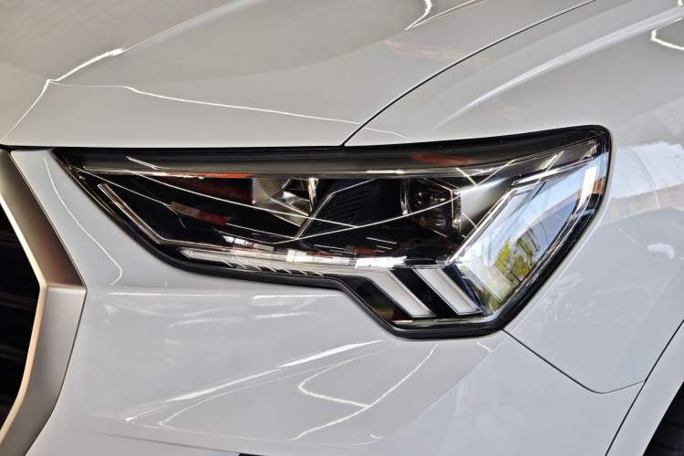 Used Audi Q3 2021 35 TFSI Fashion Dynamic Model Left Front Headlight
